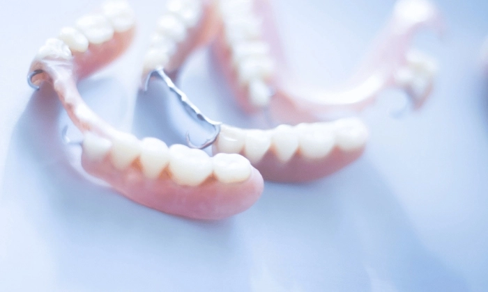 Dentures Fixing